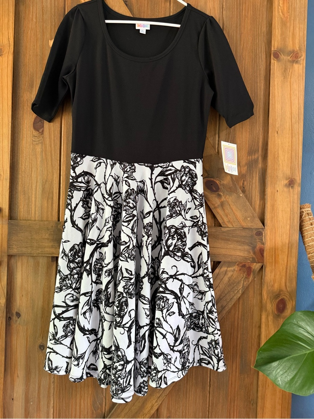 LuLaRoe Black Top White Floral Midi Dress